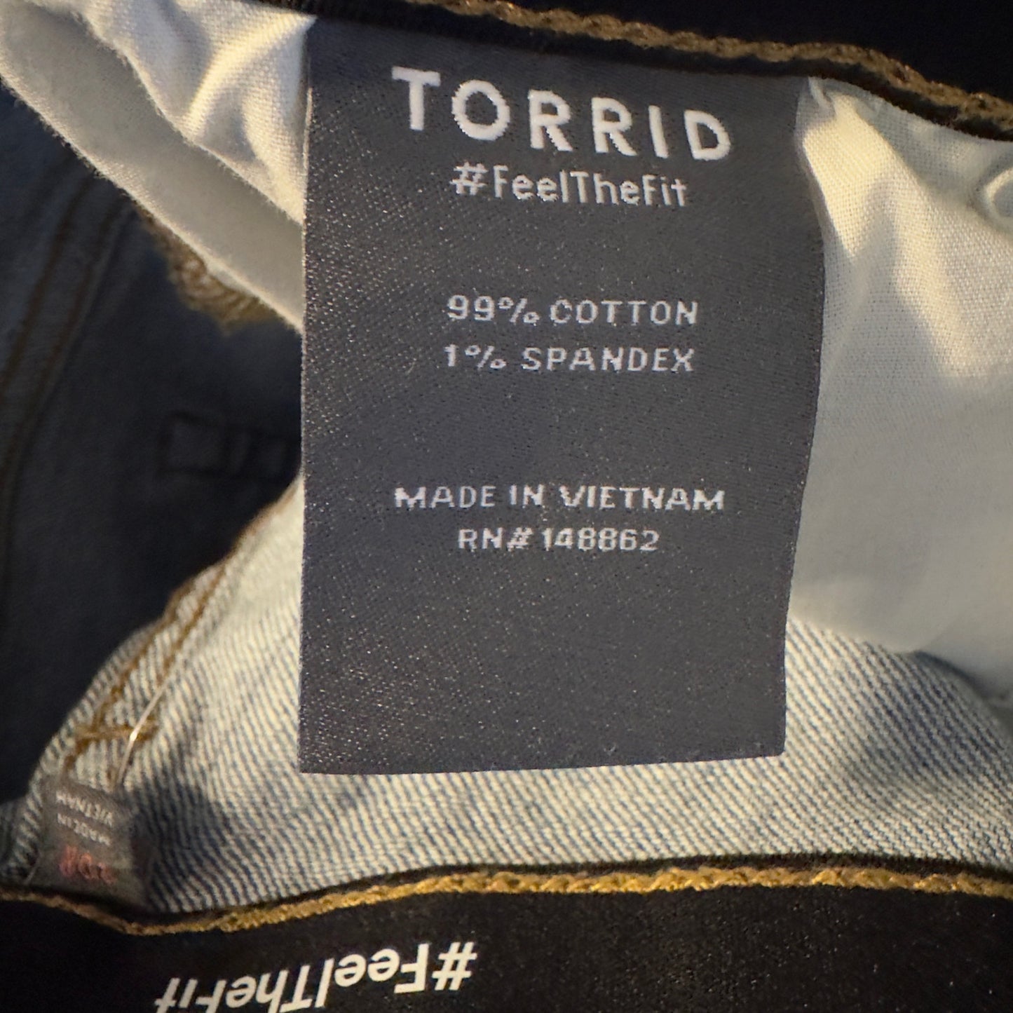 Torrid High-Rise Baggy Straight Classic Denim Jeans Distressed Medium Wash Zip