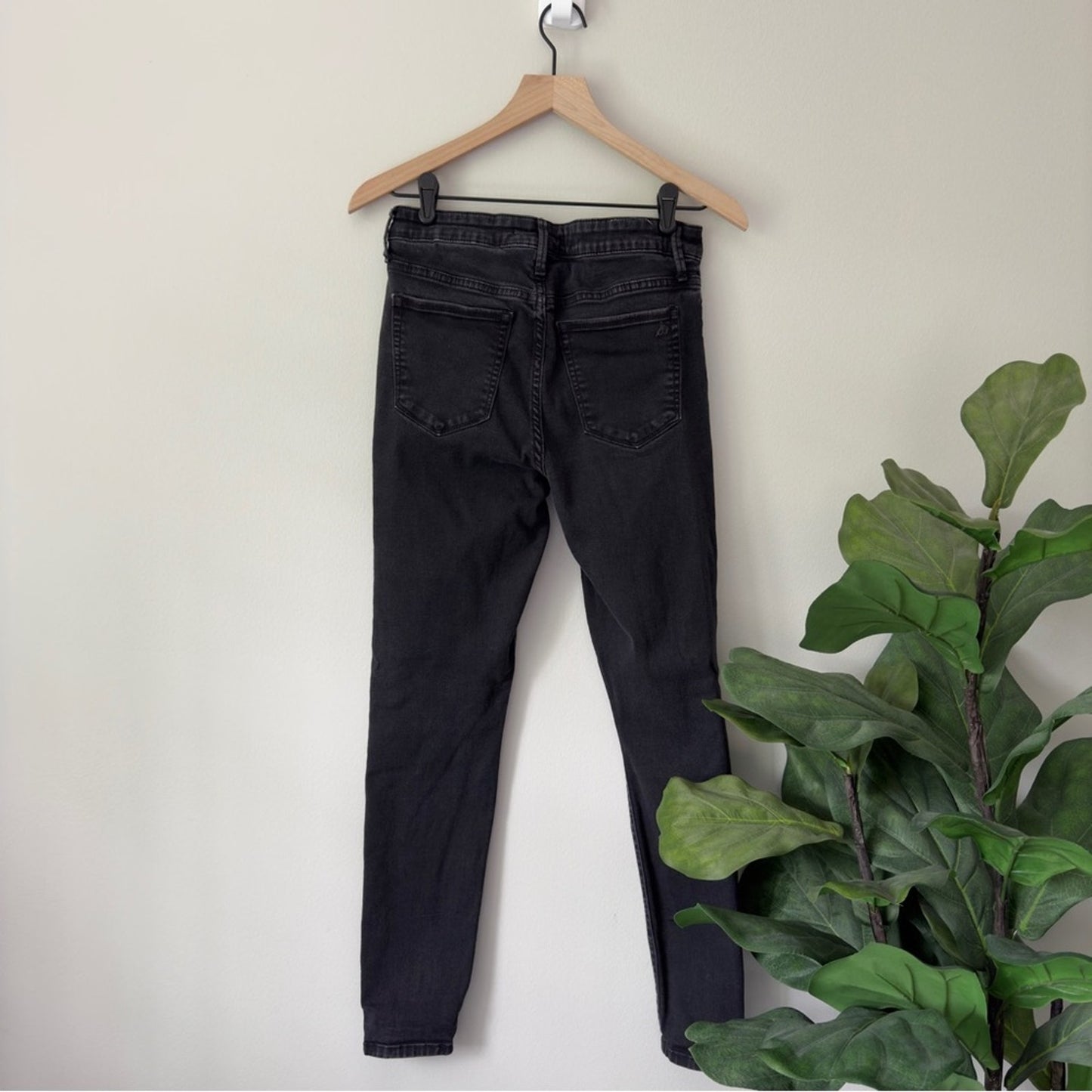 Sam Edelman The Stiletto High Rise Skinny Jeans Dark Charcoal Wash Stretch Solid