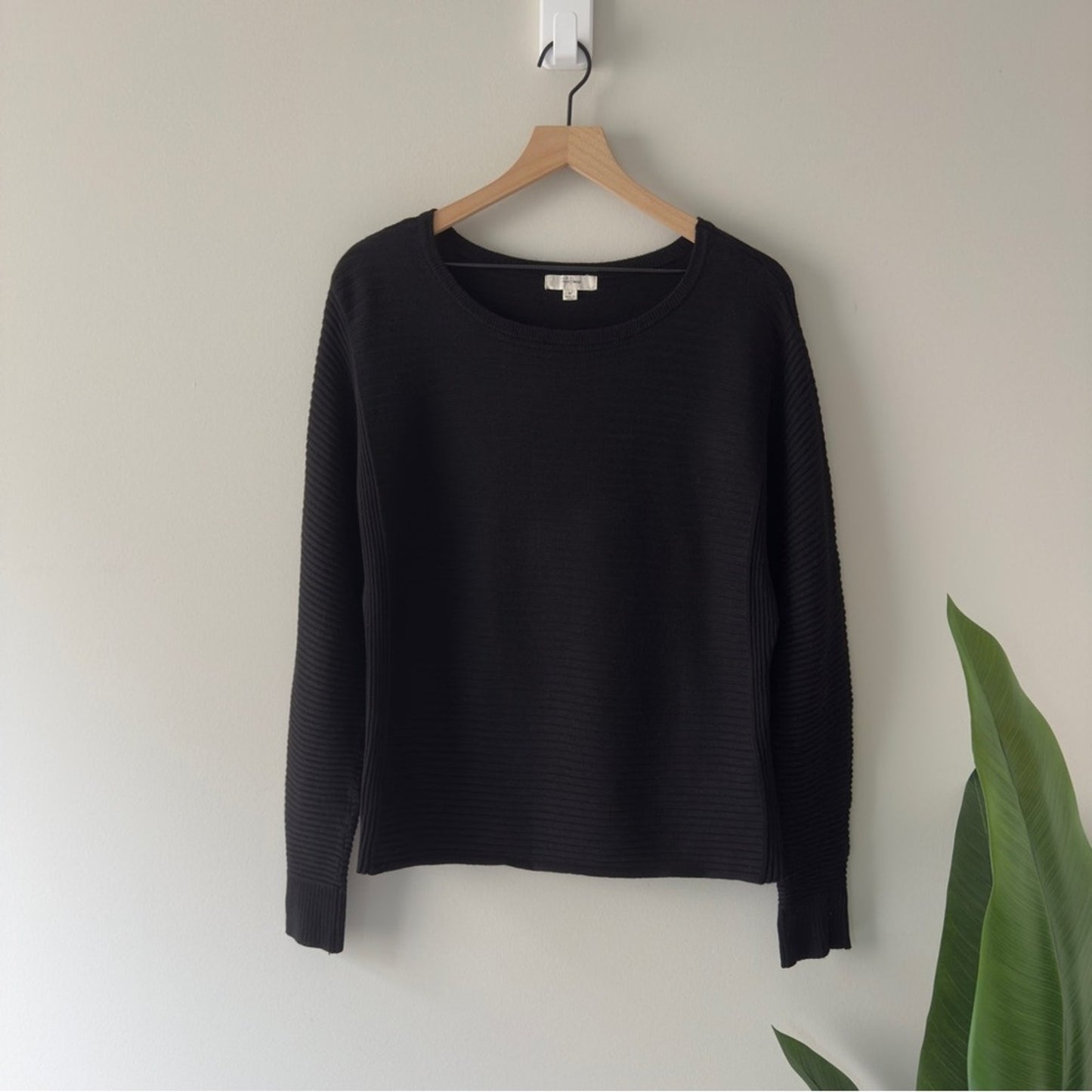 Peyton Primrose Ribbed Black Sweater Long Sleeve Oversized Round Neck Solid EUC