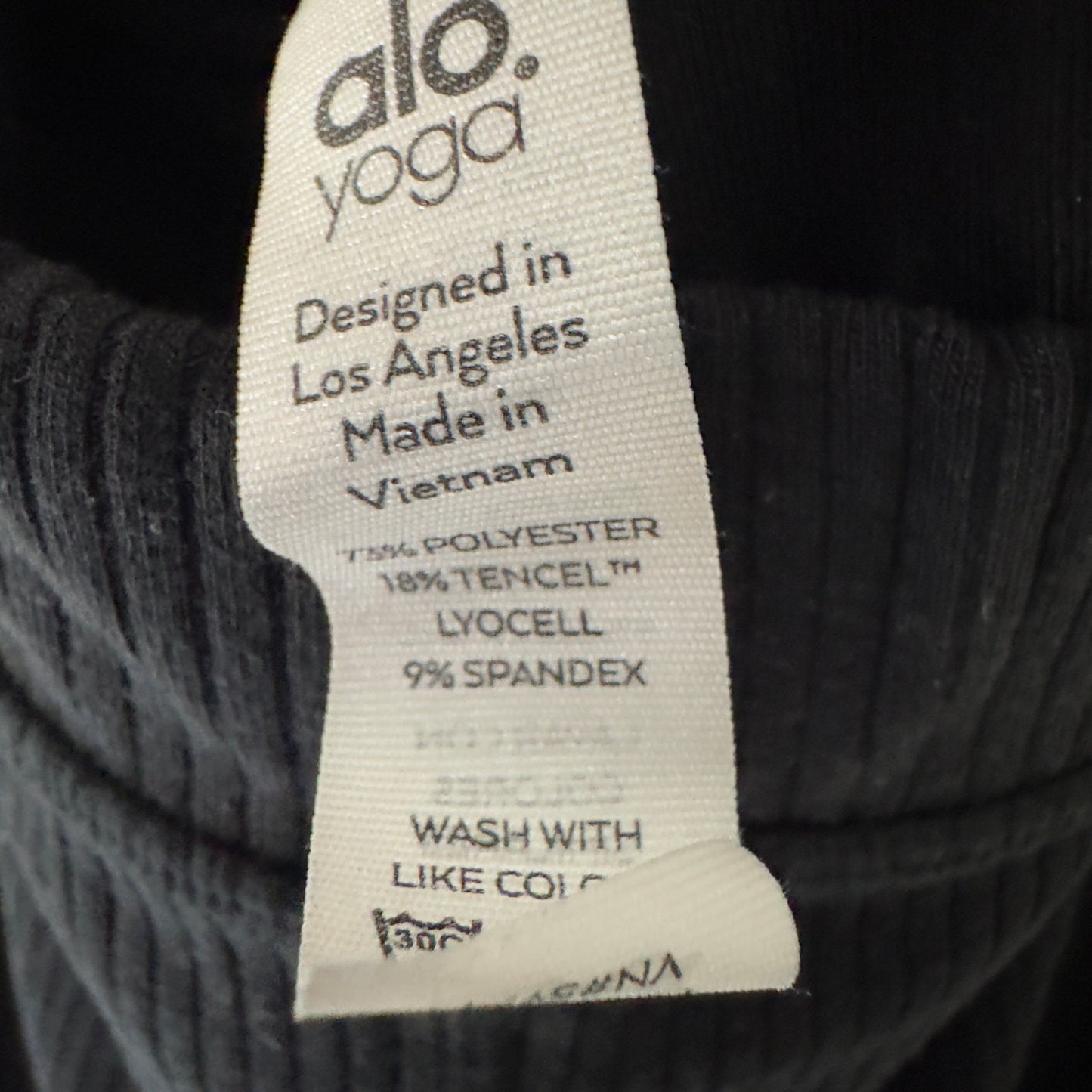 Alo Yoga Ribbed Leggings Black Stretch solid athletic Athleisure activewear EUC