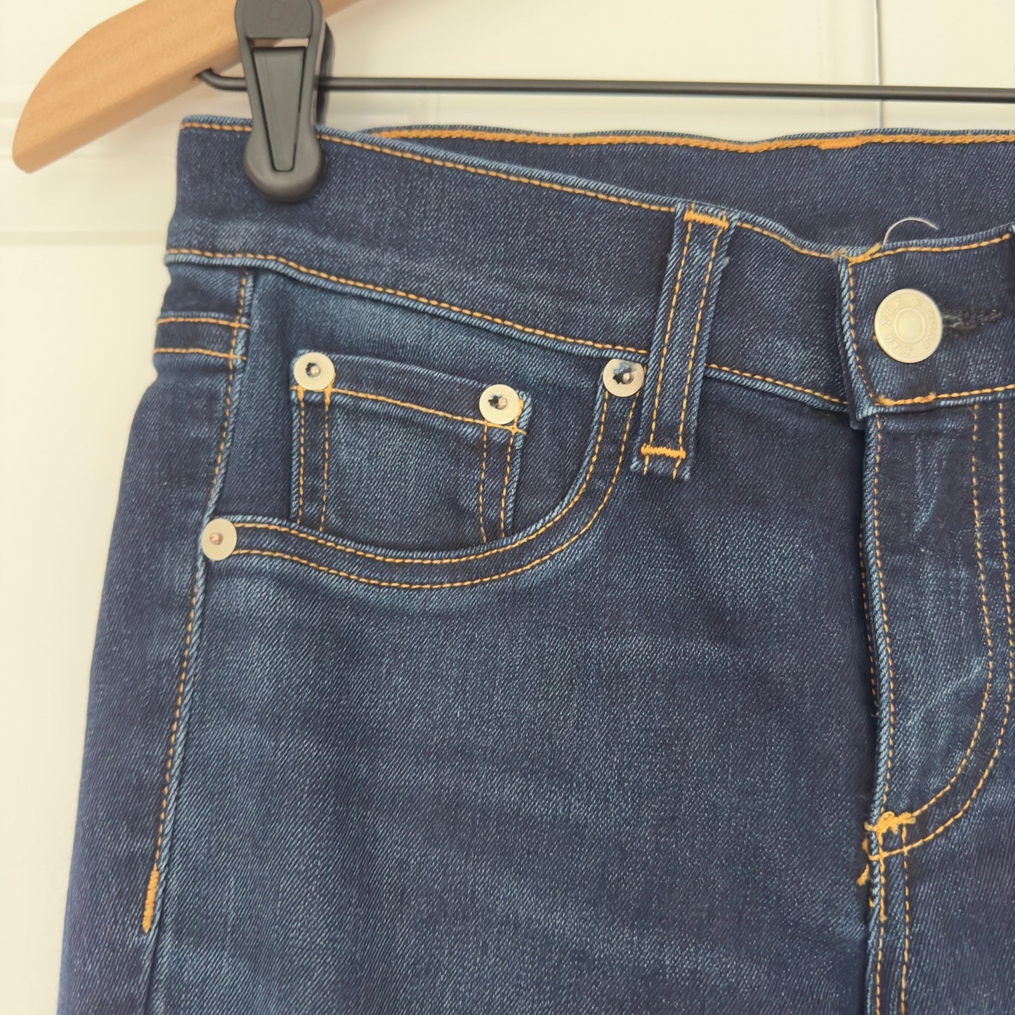 Rag & Bone Dark Wash Skinny Jeans 5-Pocket button zip Cotton stretch Made in USA