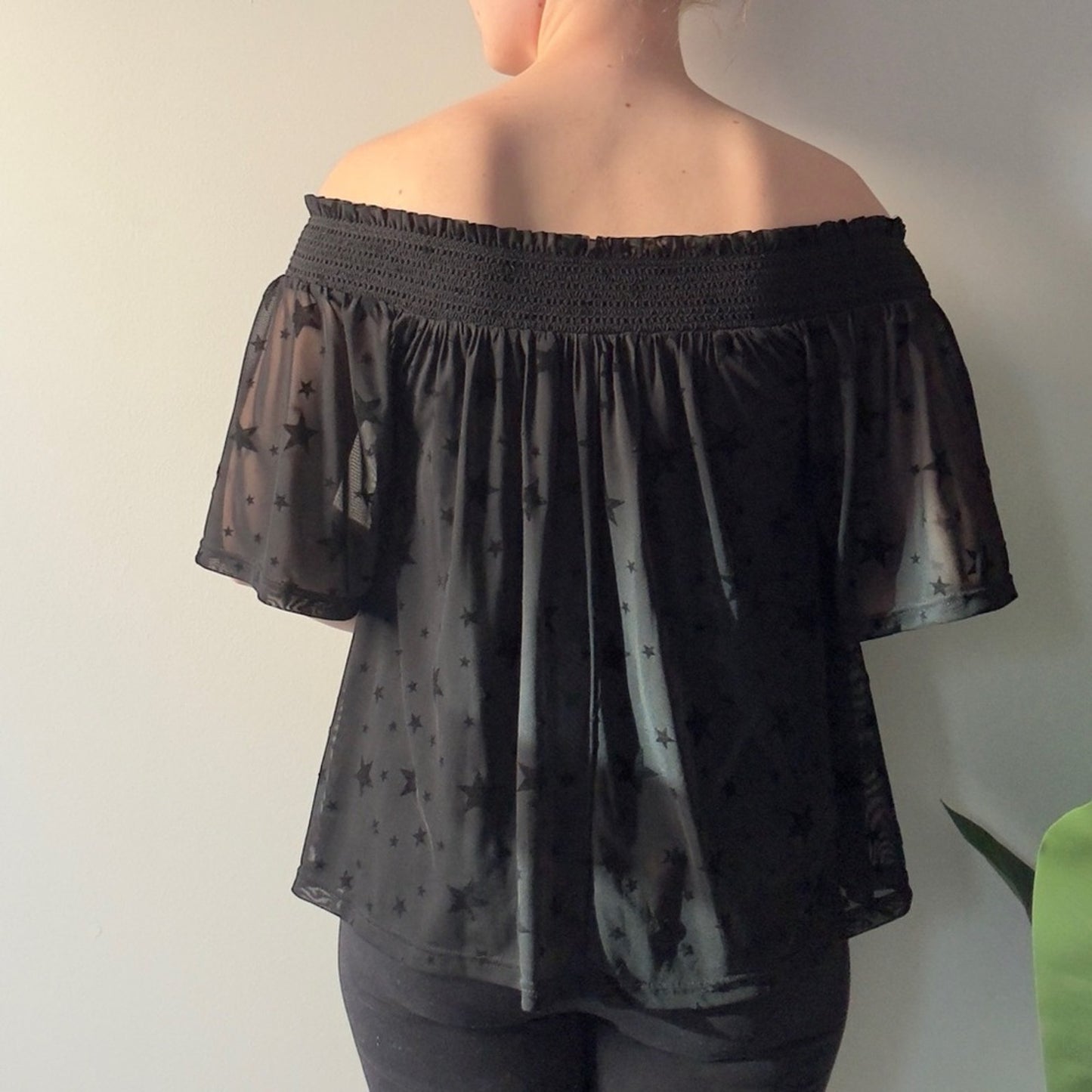 Anthropologie Maeve Star Print Black Off-Shoulder Stars Top Smocked Mesh Stretch