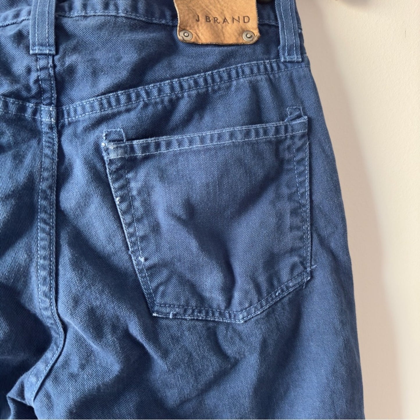 J Brand Kane Slim Straight Leg Jeans Blue zip button casual denim made in USA 30