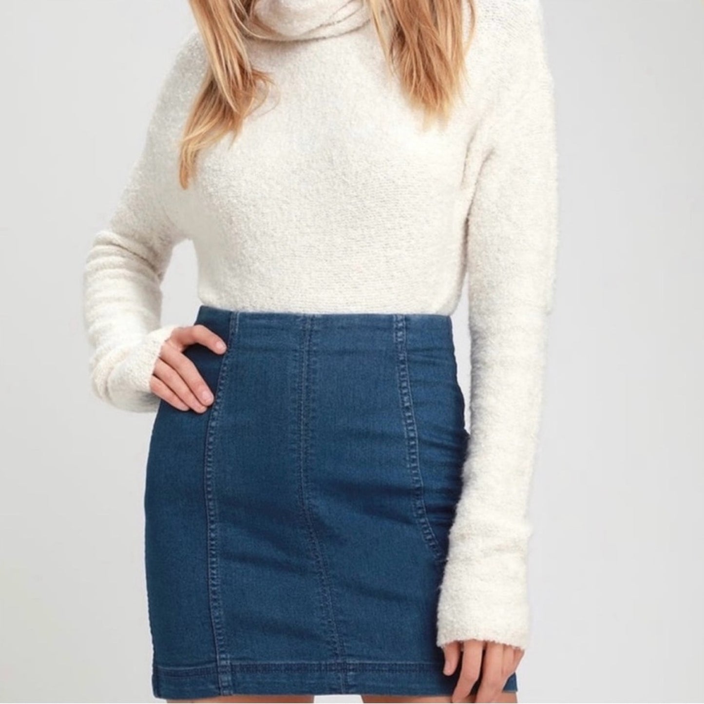 Free People Modern Femme Blue Denim Mini Skirt Dark Wash Zip Up Zipper Back Jean