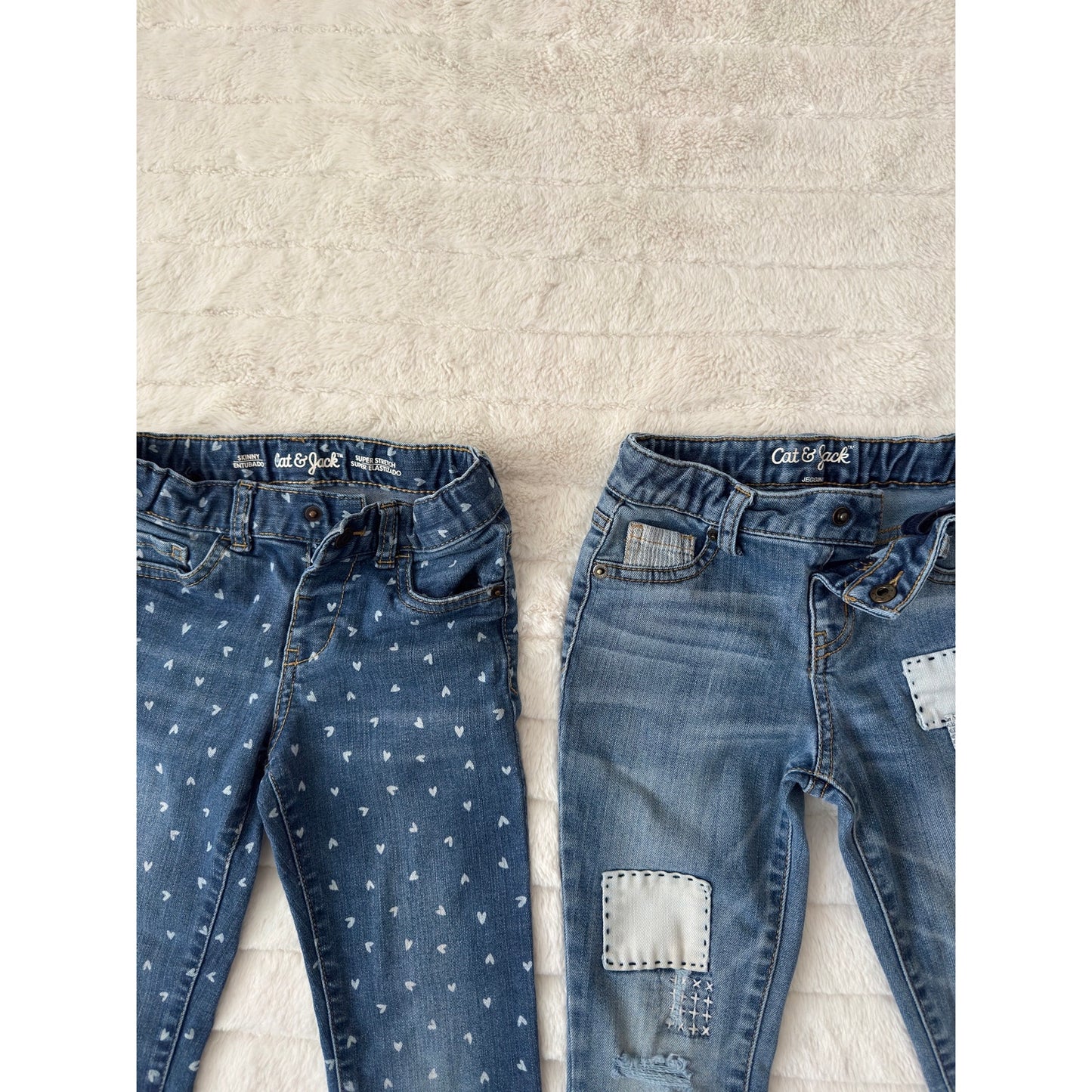 Cat & Jack Bundle of 2 Girls' Size 5/5T Jeans Jeggings Patchwork and Heart Print