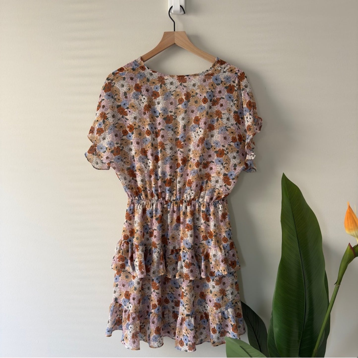 Astr the Label Revolve Multicolor Flutter Sleeve Mini Sundress Ruffle Lined pink