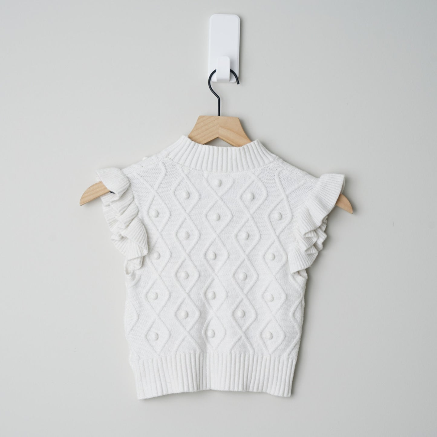 Vestique Cropped Sweater Vest Top Ruffle Cap Sleeves Pompom Jacquard Mock Neck M