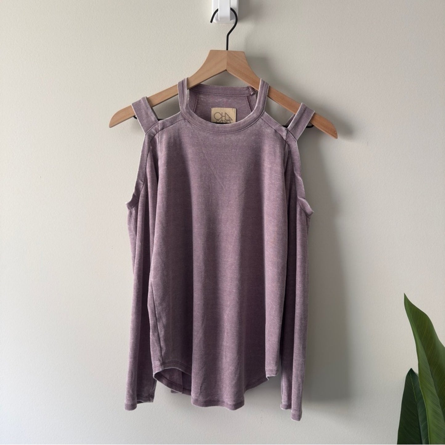 Revolve Chaser Vintage Rib Strappy Long Sleeve Open Shoulder Shirttail Tee Top M