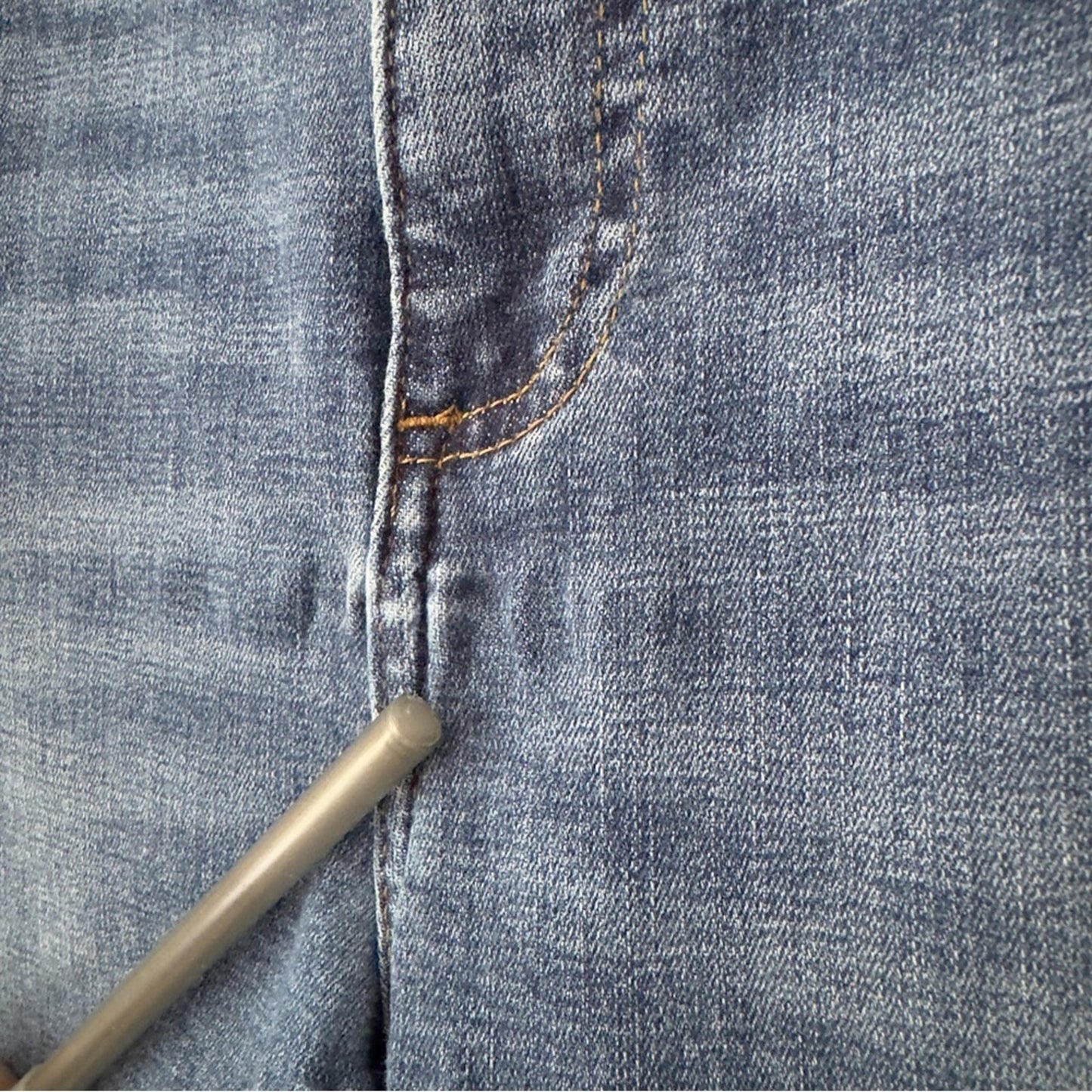 Pistola Medium Wash Skinny Jeans 5-Pocket Solid Denim Belt Loops Zipper Button