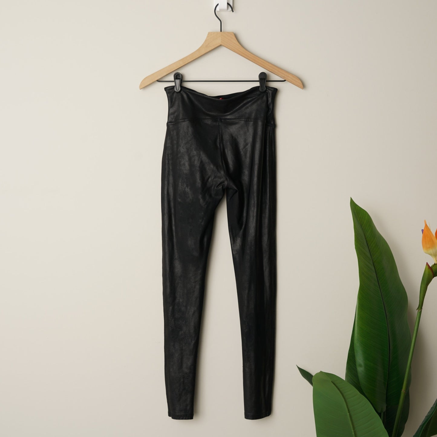 Spanx High Rise Faux Leather Athletic Leggings Stretch Spandex Athleisure Active