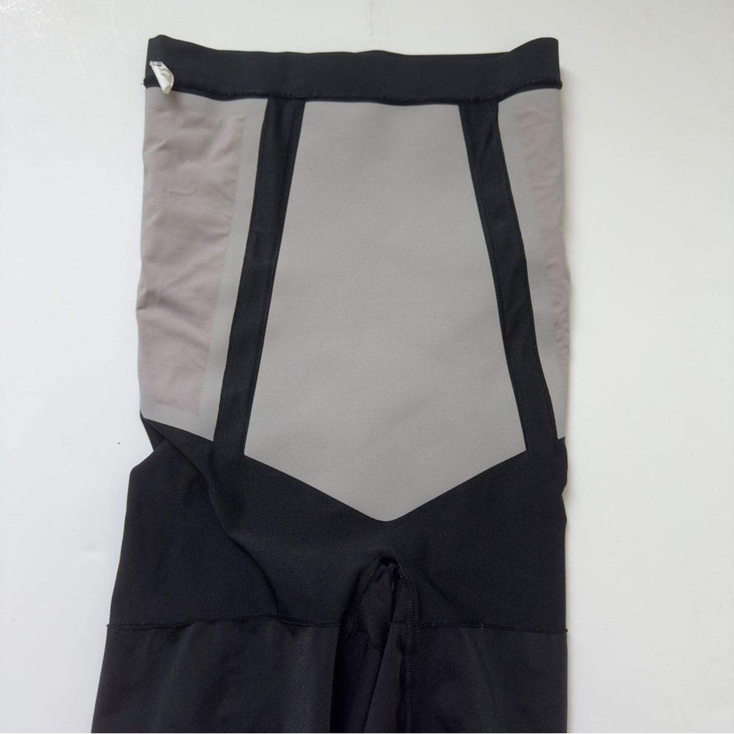 SPANX OnCore High-Waisted Mid-Thigh Short in very black Shapewear Shorts Medium
