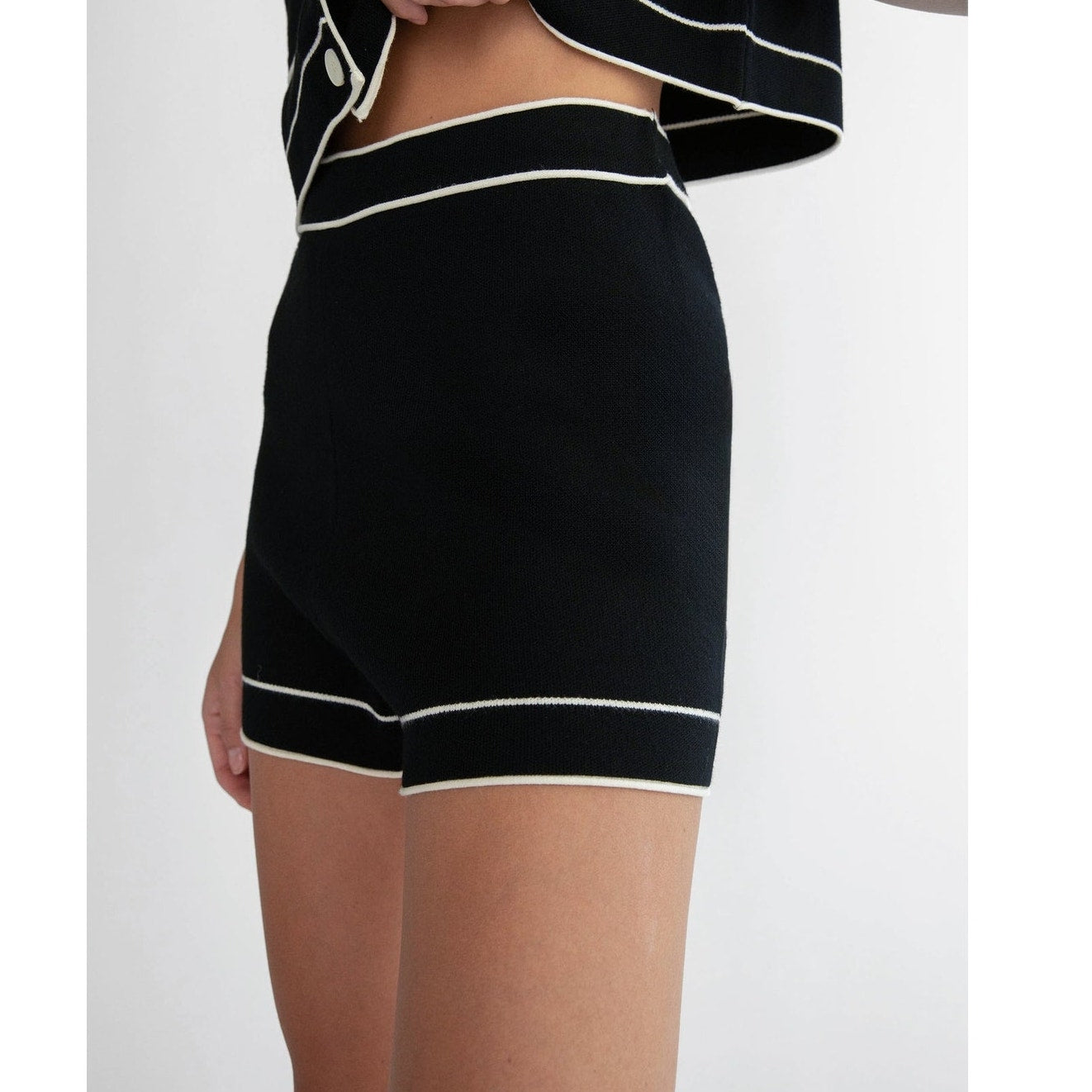 Oak + Fort Knit Pull On Shorts Black White Trim Comfy Dressy Lounge Minimalist